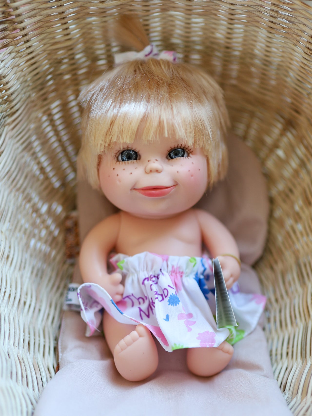 Pecosetes Mini Dolls - Blonde Hair